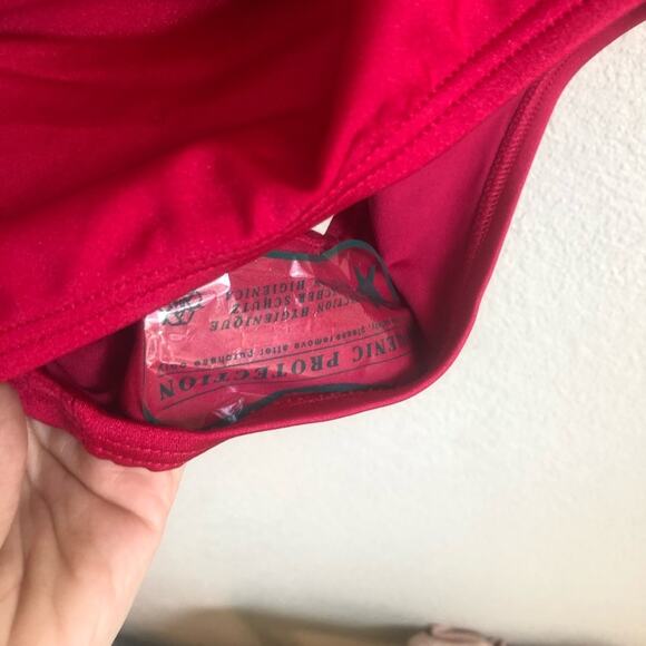 NWT Swimsuits for All Fuego bright red swimsuit - Picture 8 of 9